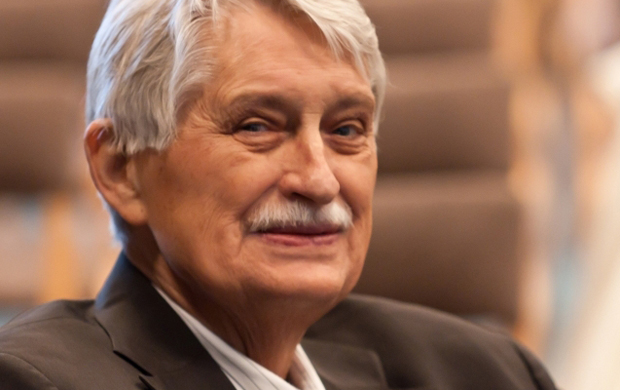 Jiří Dienstbier